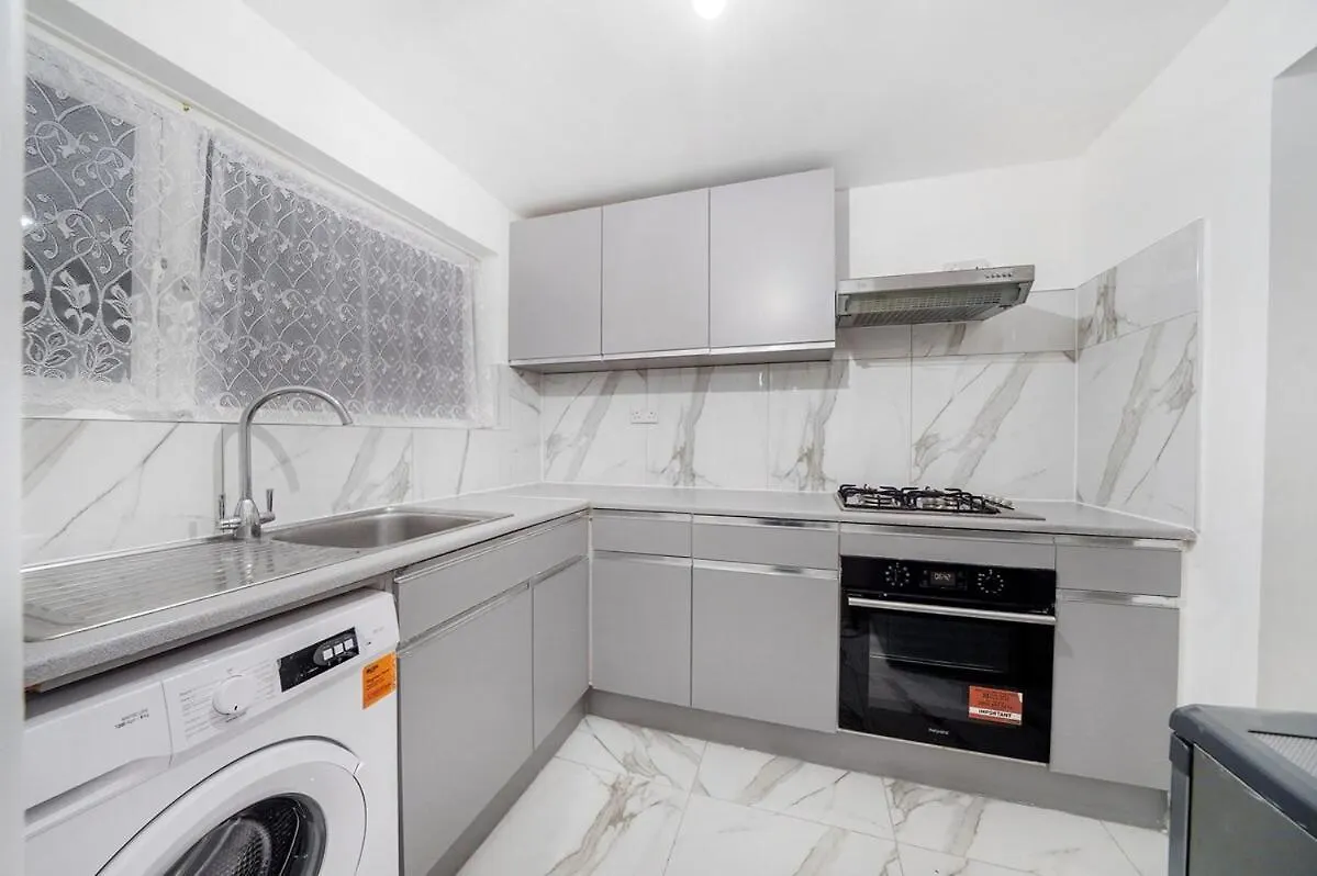 Hububb Loxford Apartment Ilford